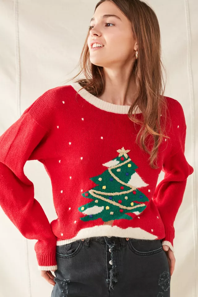 These Holiday Sweaters You Should Not Miss Out